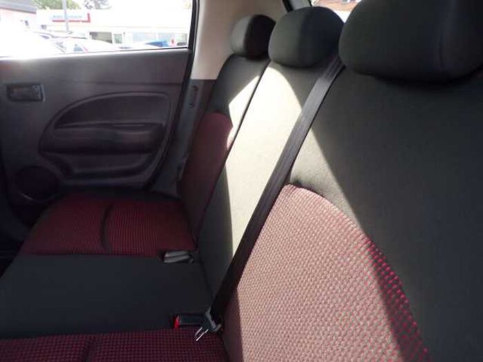 Mitsubishi Space Star Select+ Black CVT