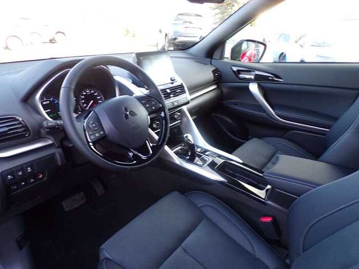 Mitsubishi Eclipse Cross Plug-In Hybrid 4WD PLUS SELECT