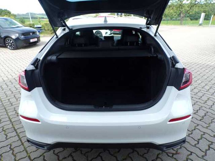 Honda Civic e:HEV Advance