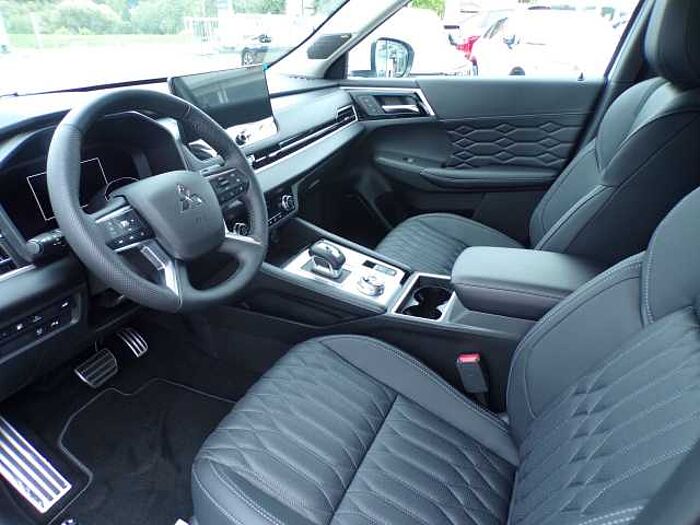 Mitsubishi Outlander Outlander 2.4 4WD Plug-In Hybrid Top