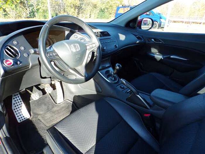 Honda Civic 1.8 Sport GT - 1. Hand - AHZV