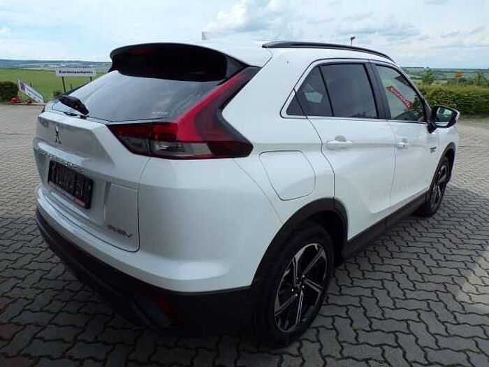 Mitsubishi Eclipse Cross Basis Hybrid 4WD