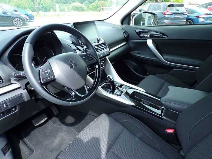 Mitsubishi Eclipse Cross Basis Hybrid 4WD